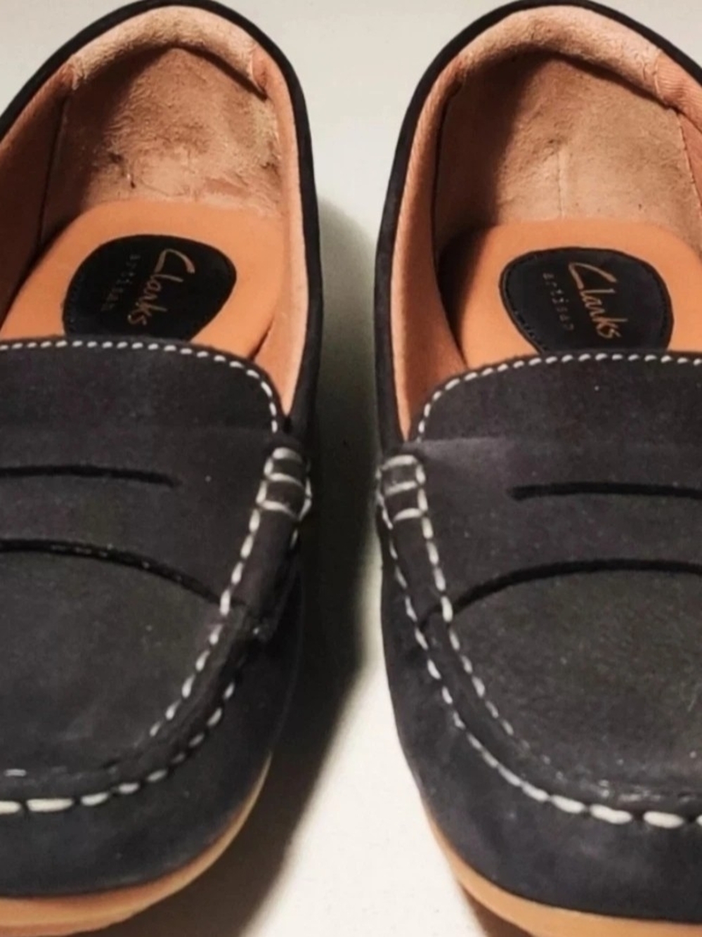 Clarks Womens 7M Black NUBUCK Leather Flats Rubber Sole NEW